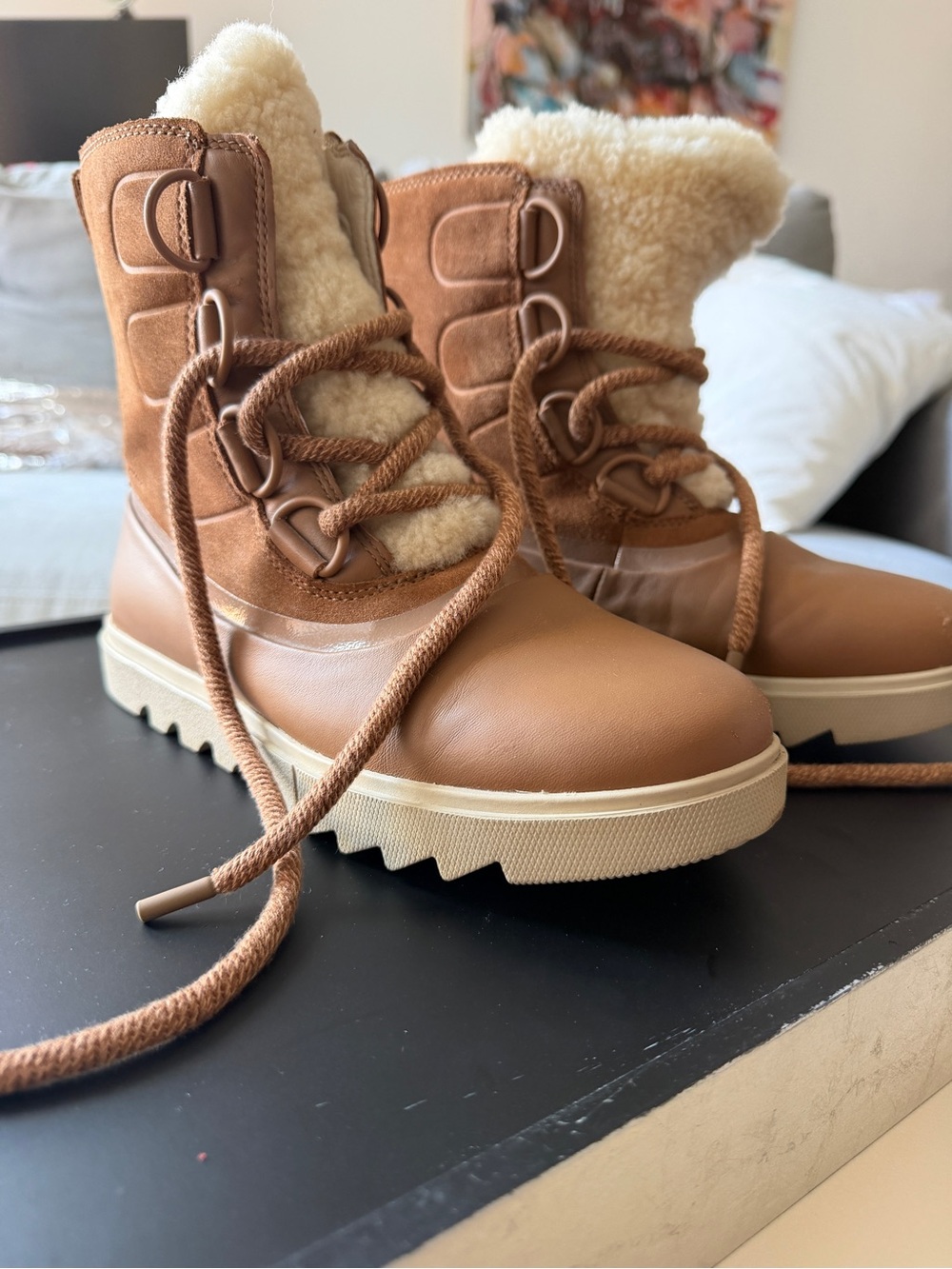 Sorel Joan of Arctic Brown Sherpa-Lined Lace-Up Winter Boots (W7.5)